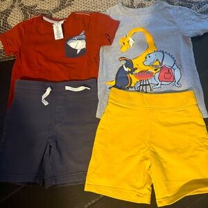 2 sets shorts and short sleeves EUC